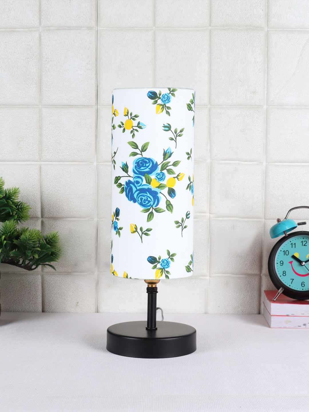 Wood Table lamp with Multicolor cotton Shade (ACAP17) Secondary image
