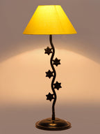 Yellow Cotton Zig Zag Star Table Lamp with Iron Base (AE05)