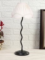 Vintage Off-White Cotton Zig Zag Table Lamp with Iron Base (AE15)